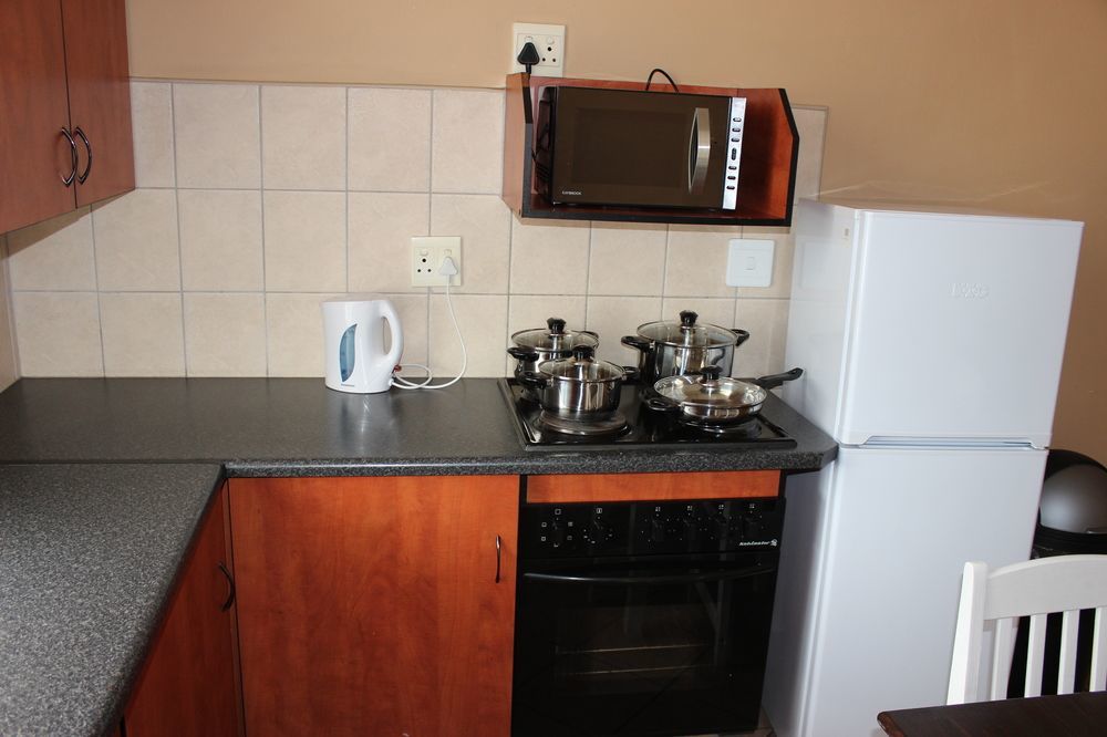 Picanha Grill Guest House & Events Venue Nigel Bagian luar foto